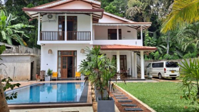 Villa 365 Thalpe